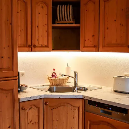 Vordermitterast 샬레 *