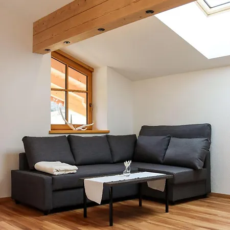 Vordermitterast 샬레