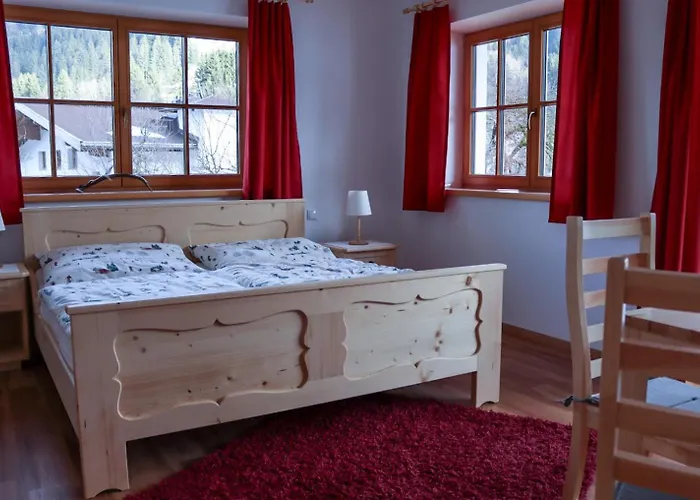 Vordermitterast Кирхберг