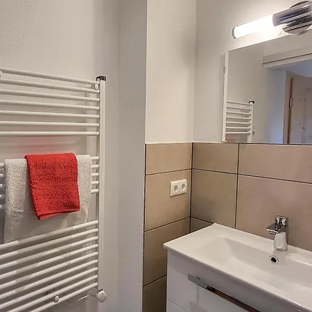 Vordermitterast *